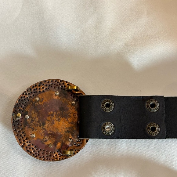 BELT Leather with Decorative Round Buckle Pin Closure Rivets Bohemian Western - Picture 4 of 6